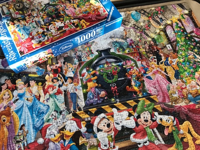Jennifer's Little World blog - Parenting, craft and travel: Review - Disney  Christmas jigsaw puzzle from Ravensburger
