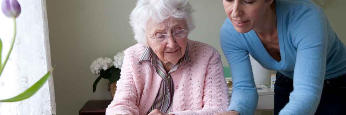 4 Essential Manners for Interacting With Seniors
